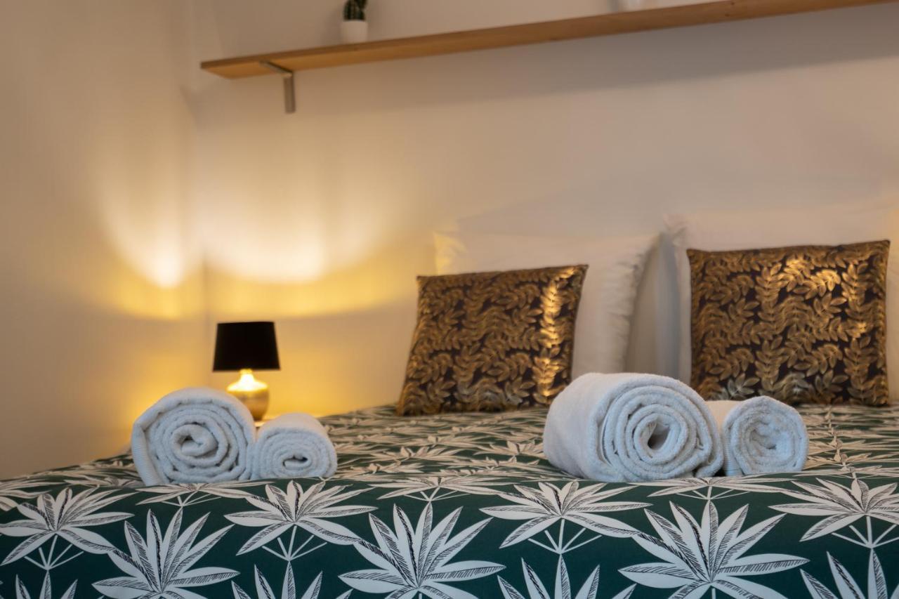 Apartament Le Petit Leon Châlons-en-Champagne Zewnętrze zdjęcie